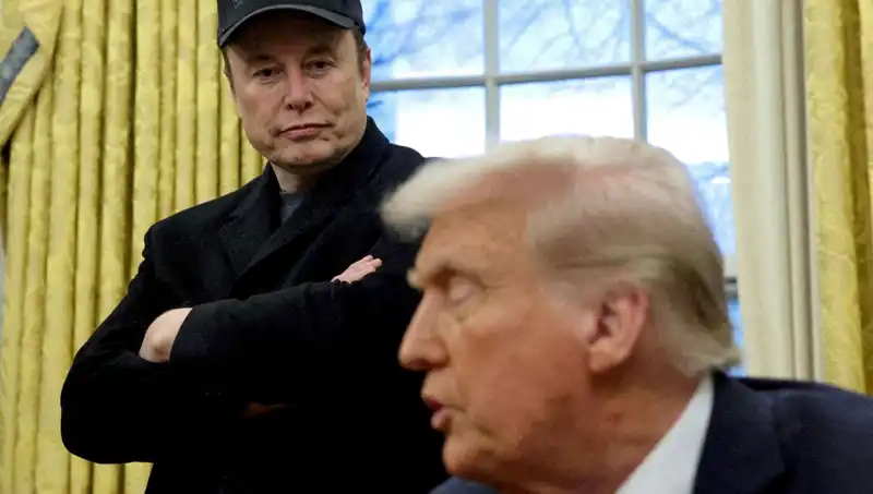 Elon Musk, Trump Kabinesinden Ayrıldığını Açıkladı: Sebepler ve Gelecek Planları