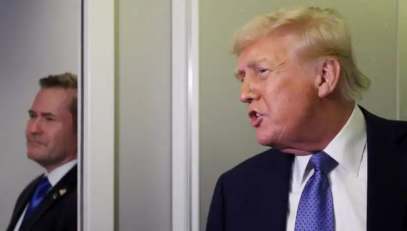 Trump'ın Hızla Gelişen Olaylarında Mike Waltz Görevden Alındı!