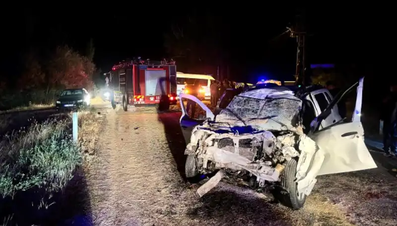 Ciple Traktör Çarpıştı: 5 Yaralı, Olayın Detayları Şok Etti