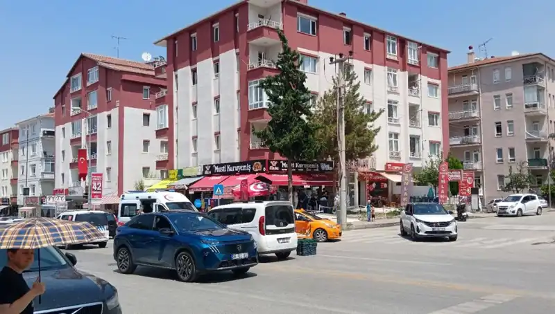 Taksi ve Otomobil Çarpıştı: Kazadaki Son Gelişmeler Dikkat Çekiyor