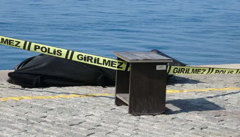 Falezlerin Gizemi: Sahilde Bulunan Erkek Cesedinin Arka Planı Nedir?