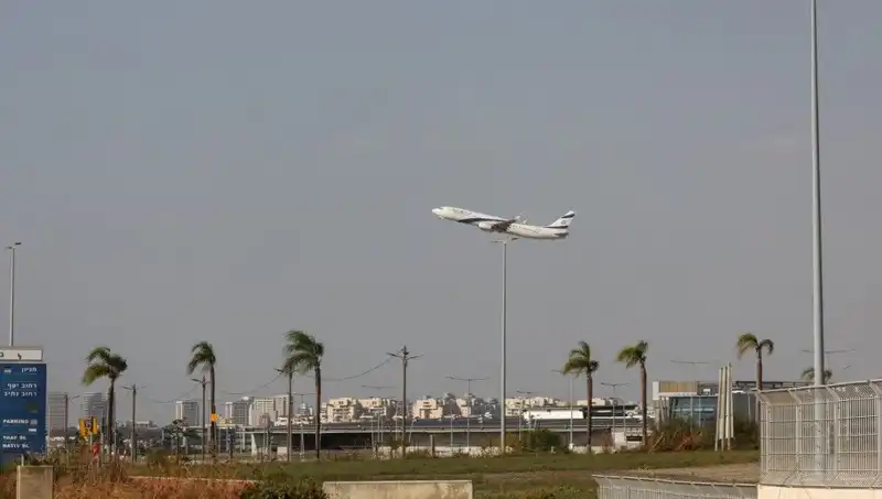 Husilerin İsrail'in Ben Gurion Havalimanı'na Yaptığı Füze Saldırısı ve Etkileri