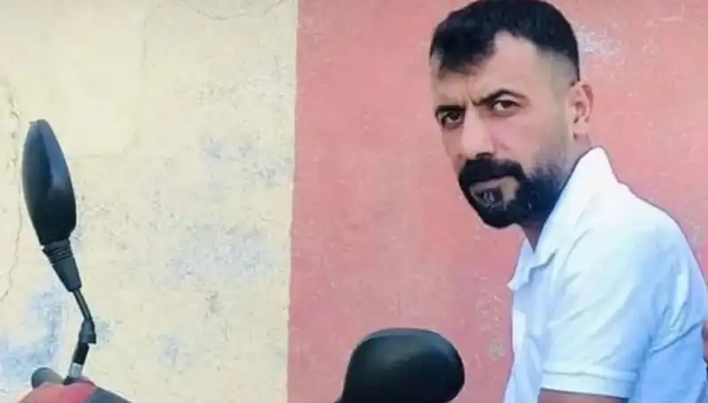 Yılan Isırığıyla Hayatını Kaybeden Genç, Ailesini Yıktı: Olayın Detayları