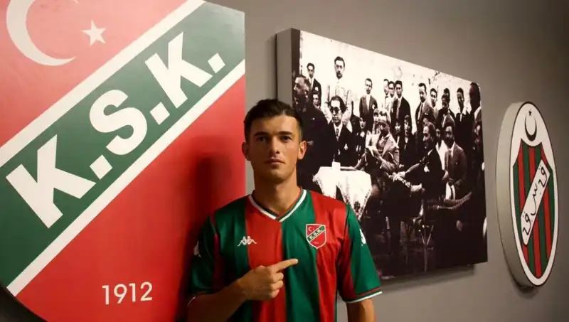 Karşıyaka'da Futbol Transferleri Hız Kazandı: Yeni Yıldızlar geliyor!