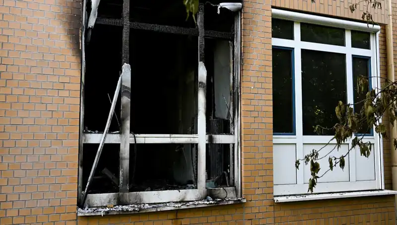 Almanya'daki Hastanede Büyüyen Yangın: Üç Kişinin Hayatı Kaybedildi