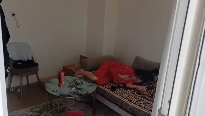 Birlikte Yaşadığı Kadına Ulaşımın Dehşetini Yaşattı: Korkunç Olayın Ardından