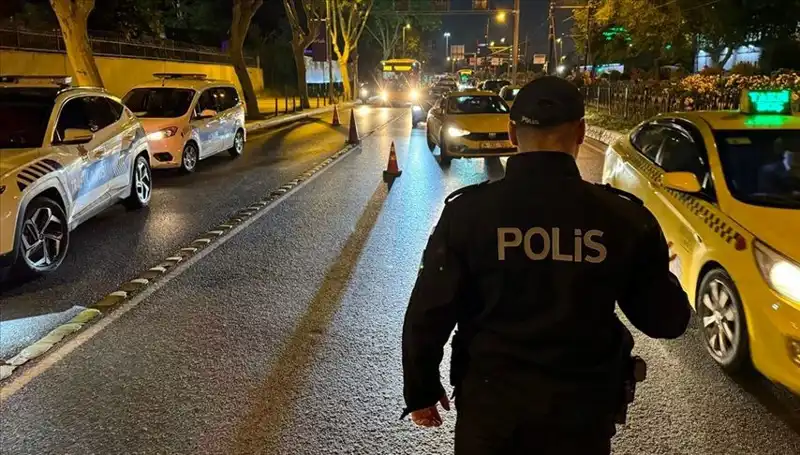 İstanbul’da "Huzur İstanbul" Uygulaması: 1011 Kişi Gözaltına Alındı