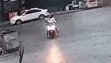 İstanbul'da AVM'de Silahlı Saldırı: Olay Yerin Dehşet Anları