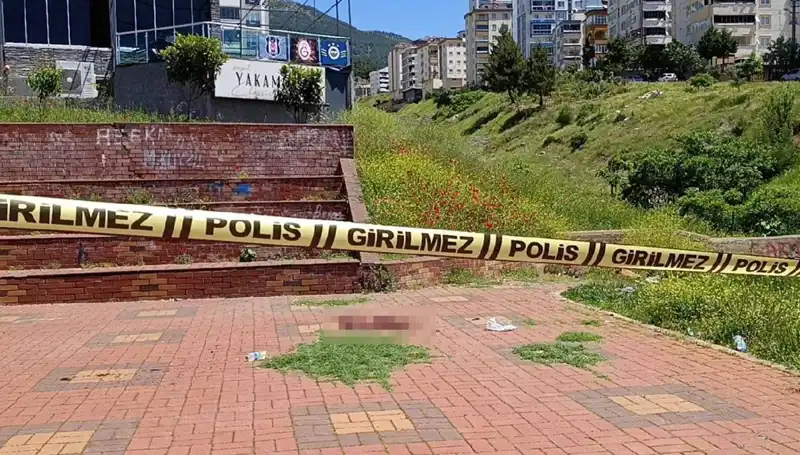 Kahramanmaraş'ta Bıçaklı Kavga: Akılalmaz Olayda Bir Kişi Ağır Yaralandı