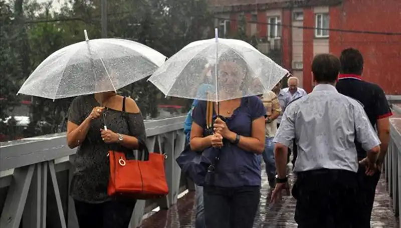 Sıcaklık Dalgaları ve Sağanak Yağışlar: Meteorolojiden Uyarılar Geldi!