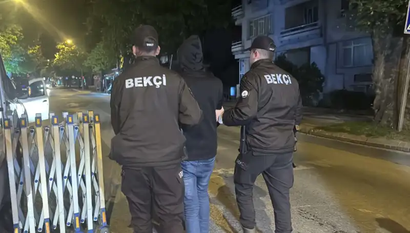 Edirne Sınırında Düzensiz Göçmen Operasyonu: 4 Kişi Yakalandı
