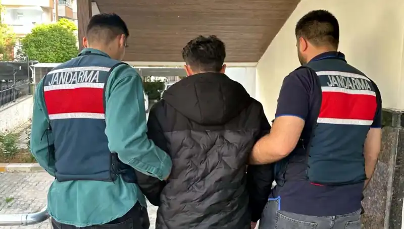 Türkiye'nin Dört Şehrinde Dev Dolandırıcılık Operasyonu: 35 Kişi Tutuklandı