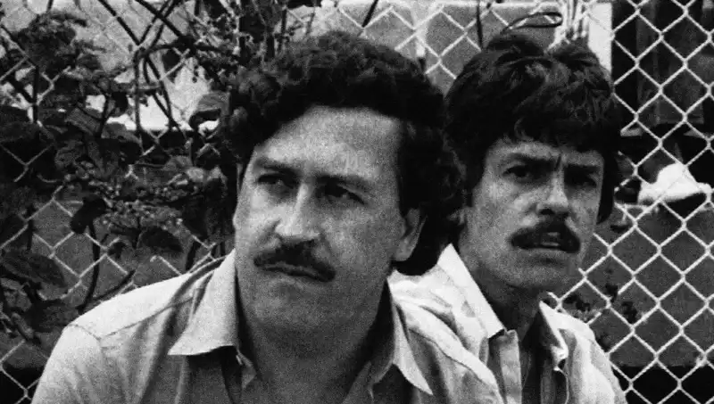 Escobar’ın Pilotundan İlg enthrallar Bir Açıklama: "20 Milyon Dolar, İlk Başta Red Ettim!"