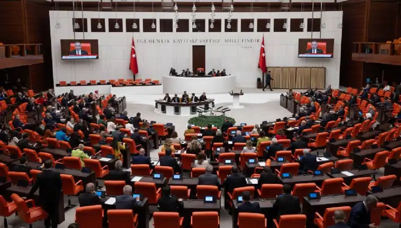 Meclis'ten Geçen 10'uncu Yargı Paketi: Neler Değişiyor?